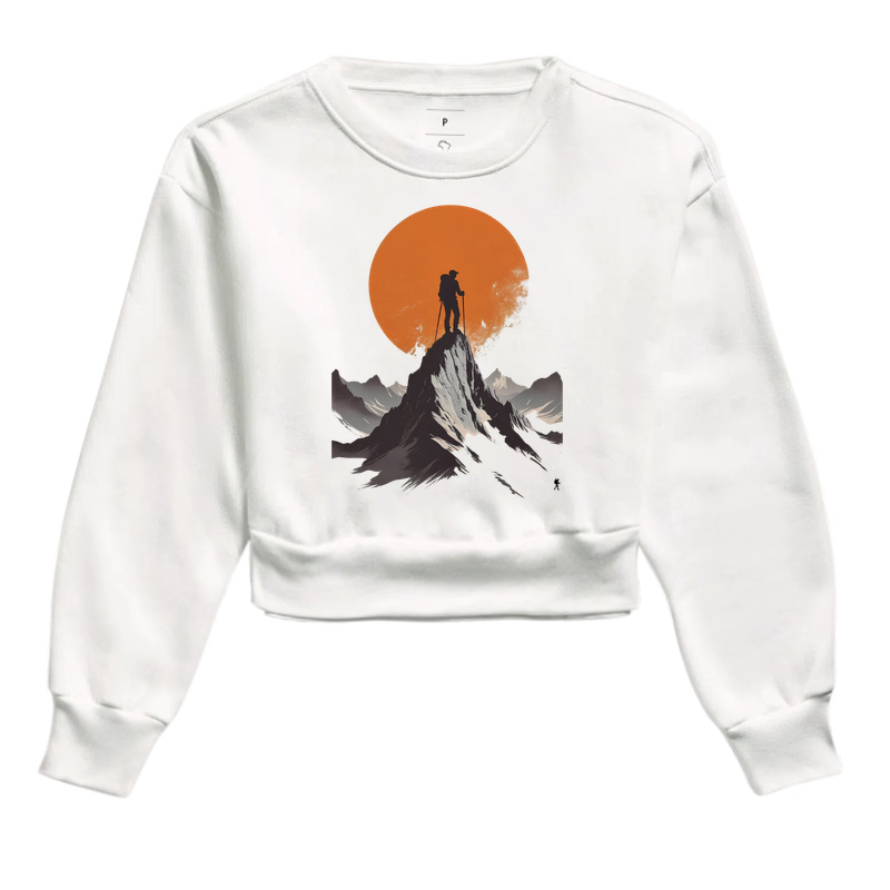 Camiseta Trilheiro no Topo da Montanha | Sol Laranja Silhueta Aventura | Colecao Fashion Travel - Imagem 3