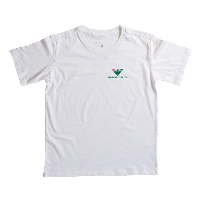 Vestir essa estampa é vestir a própria transformação. É dizer ao mundo: o passado ficou para trás, agora é tempo de florescer. 💎 Verde de renascimento. Força que não tem fim. REBORN — renascer, simplesmente, e brilhar. - Imagem 5