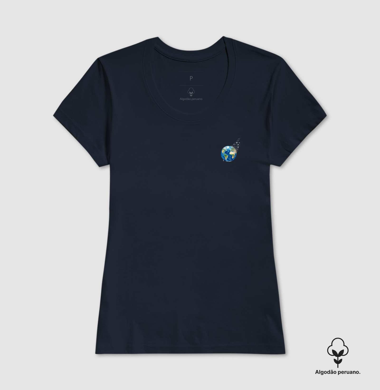 Camiseta Globo Terrestre Avioes Dispersos Bolso | Arte 3D Viagem Mundo Pocket | Colecao Viciados em Viagem - Imagem 2