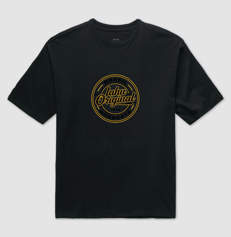 🔥 Essa estampa é um verdadeiro ícone de identidade e orgulho regional! O design circular, com traços firmes e cores intensas — vermelho, amarelo e preto — transmite força, tradição e autenticidade. - Imagem 2