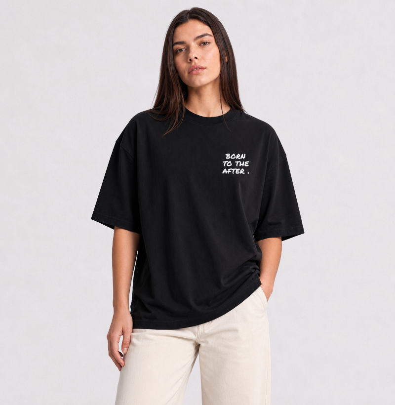 BORN TO THE AFTER — Camiseta Oversized - Imagem 4