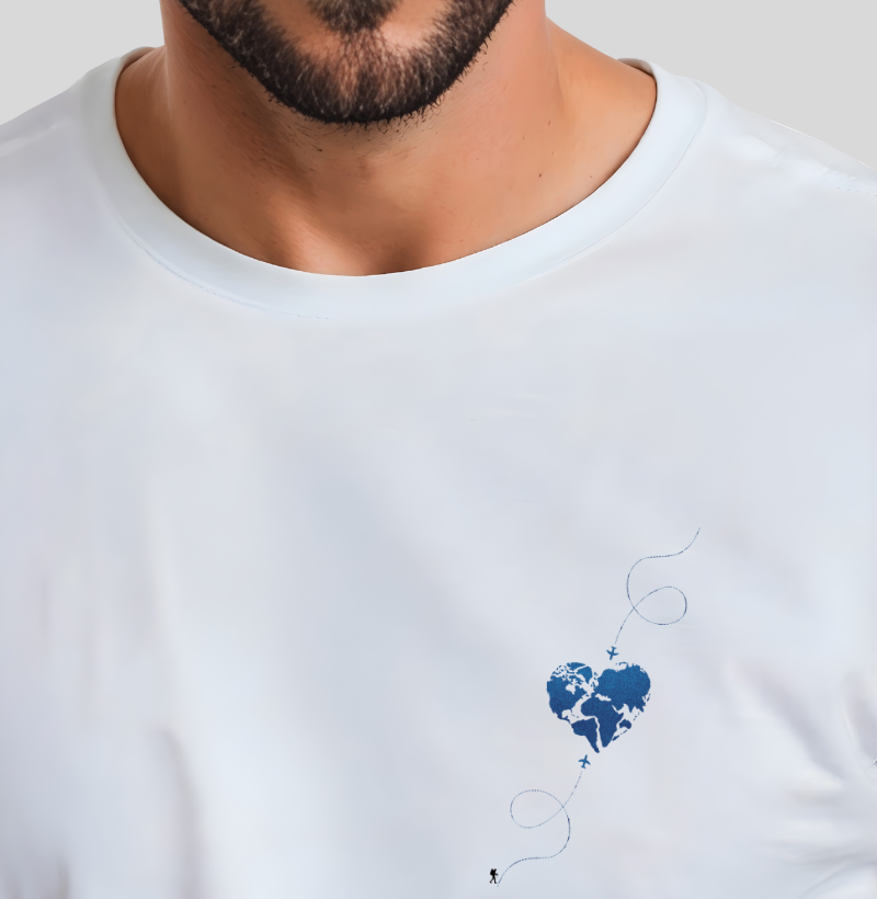 Camiseta Mapa Mundi Coracao Dourado | Amor pelo Mundo Viagem | Excursionista - Imagem 3