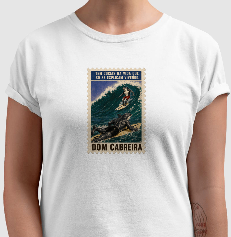 Camiseta Selo Vivendo a Vida do Surfe (feminina) - Imagem 4