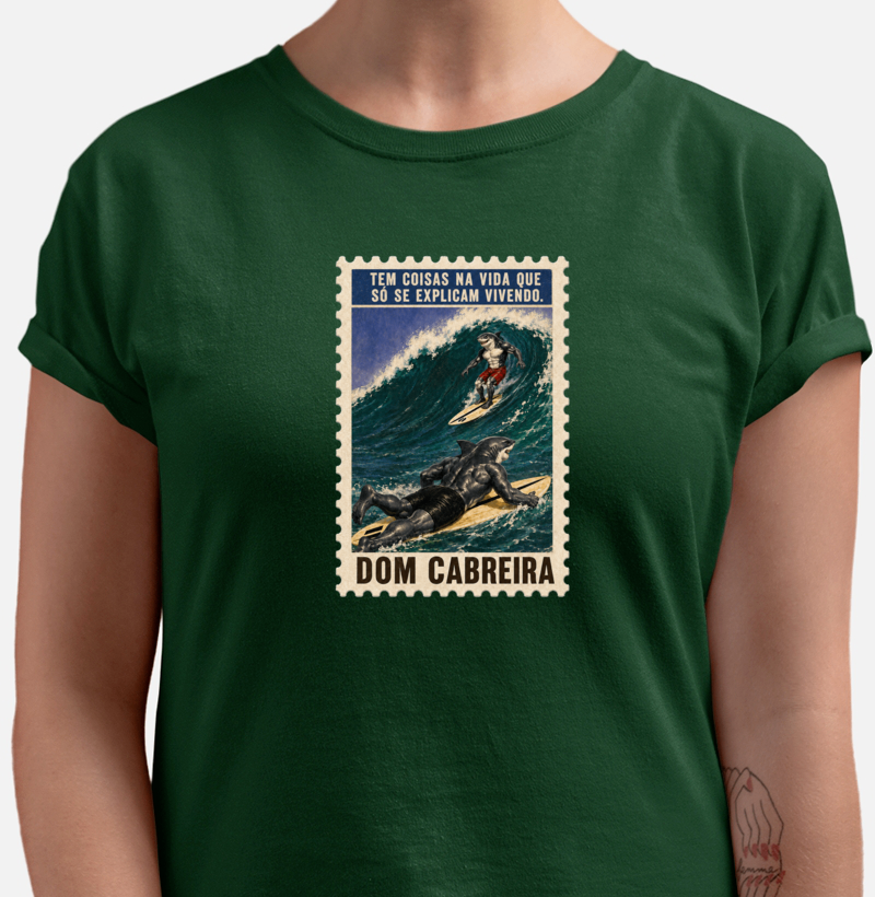Camiseta Selo Vivendo a Vida do Surfe (feminina) - Imagem 3