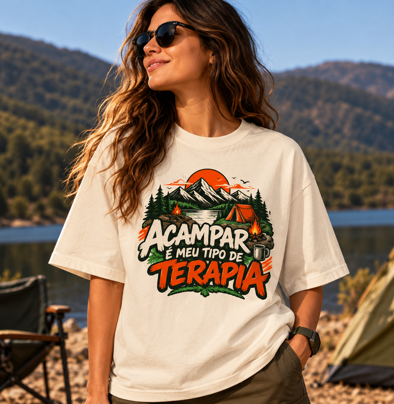Camiseta Oversized | Unissex | Acampar é Meu Tipo de Terapia - Imagem 4