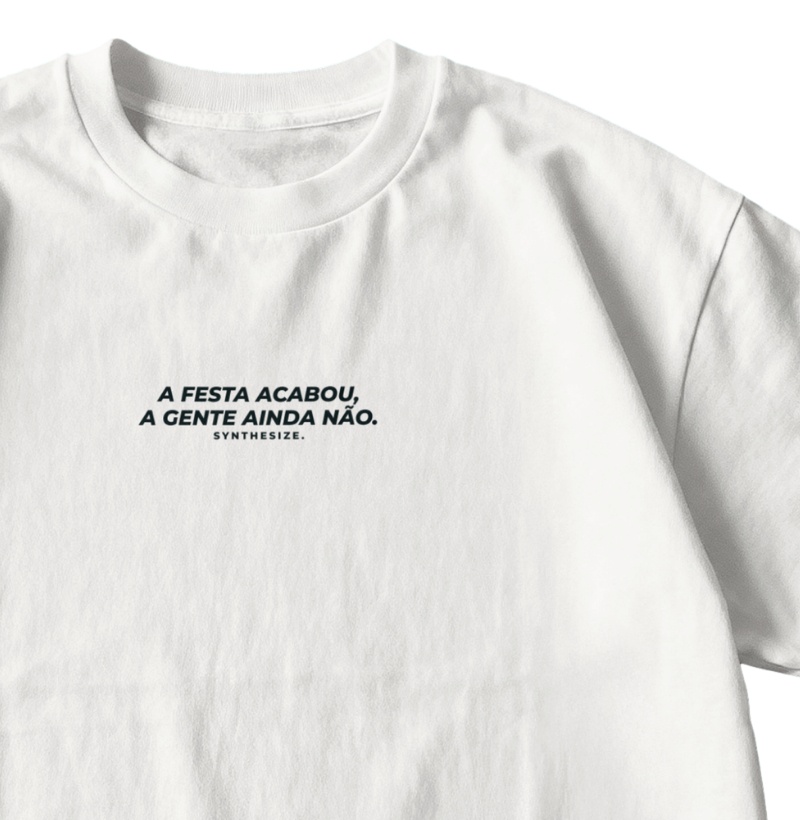 A FESTA ACABOU — Camiseta Oversized - Imagem 3