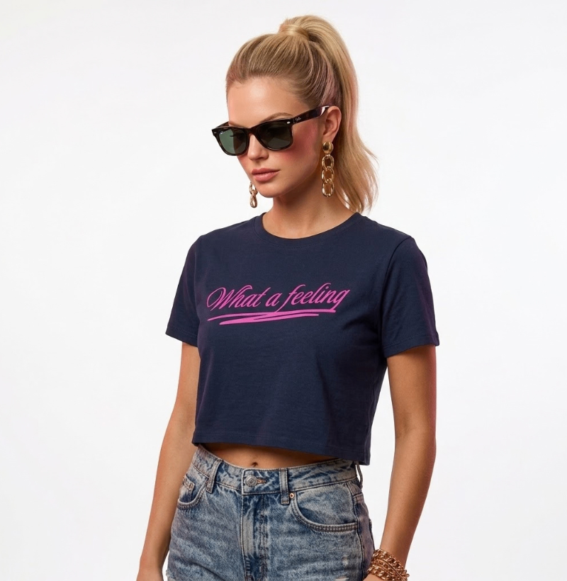 Camiseta Cropped - What a feeling - Imagem 2