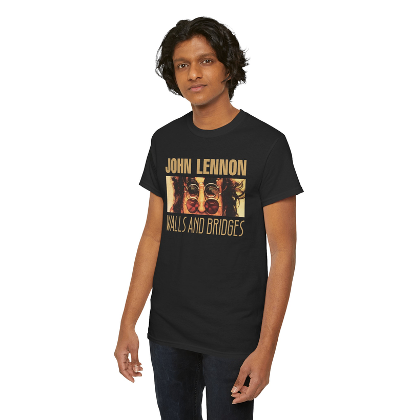 Camiseta Walls And Bridges Glasses - Imagem 2