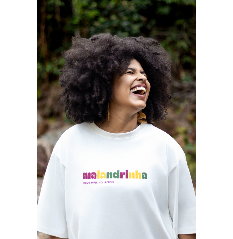 Camiseta Oversized Malandrinha. Coleção Reggae. Unissex. Algodão Premium. - Imagem 3