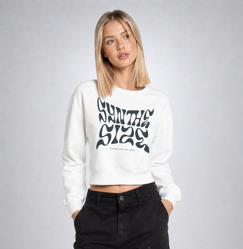 SYNTHESIZE, LIVING FOR THE BEAT. — Cropped Moletom - Imagem 2