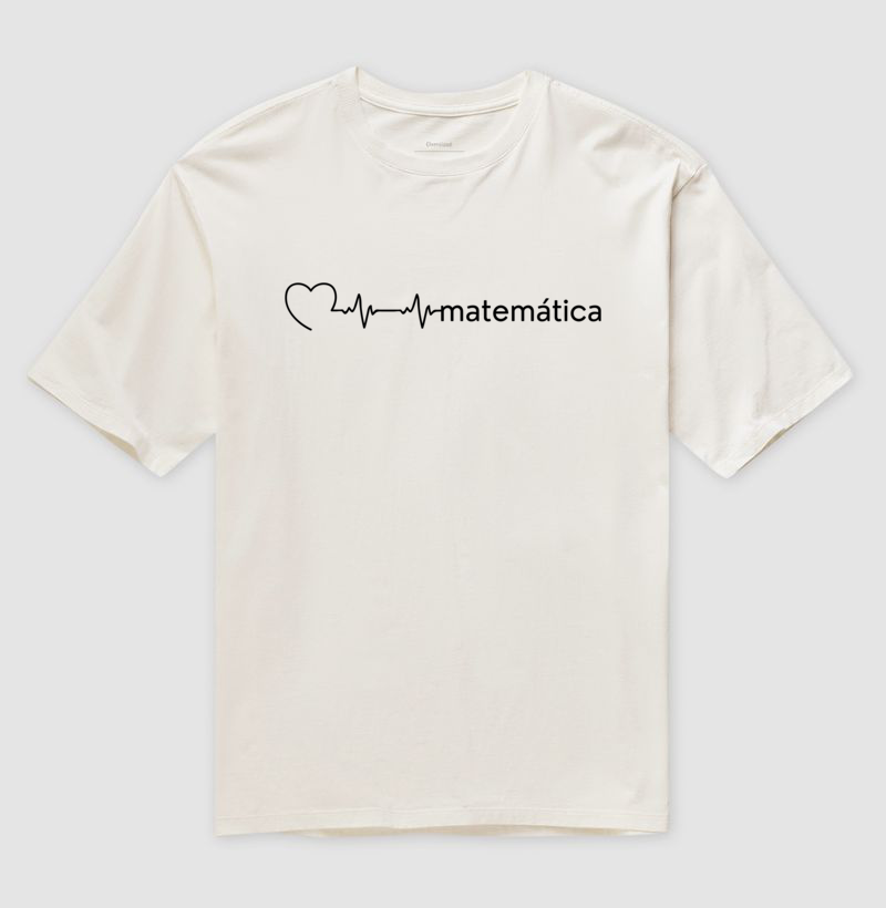 Camiseta Oversized Matemática Batimento Cardíaco - Letras Pretas - Imagem 3