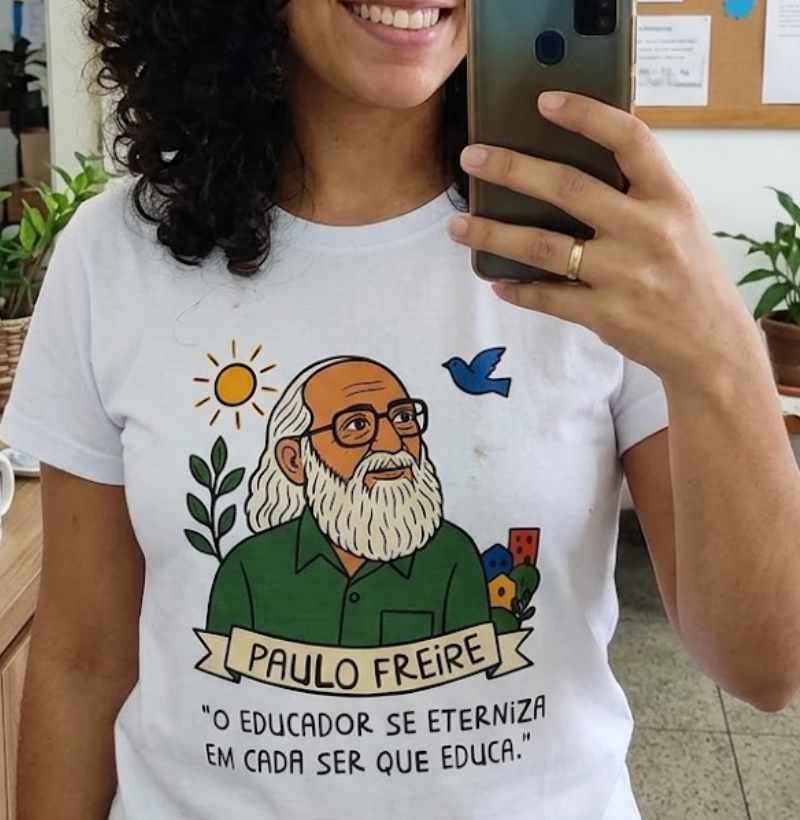 Paulo Freire - O educador se eterniza em cada ser que educa. - Imagem 2