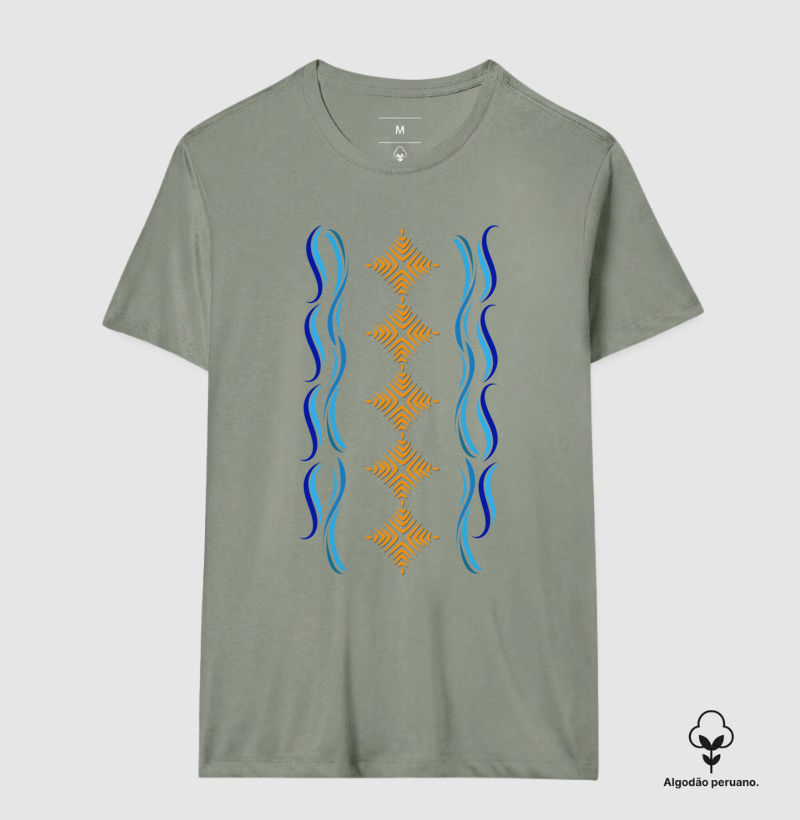 T-shirt Indígena- Grafismo Tsamata Piruara – A Escama que Guarda o Movimento do Rio - Imagem 4