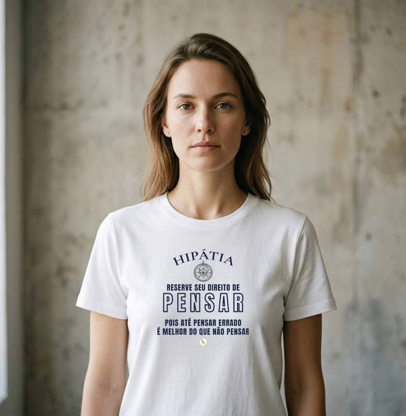 Camiseta Tipográfica Hipátia | Direito de Pensar - Imagem 3