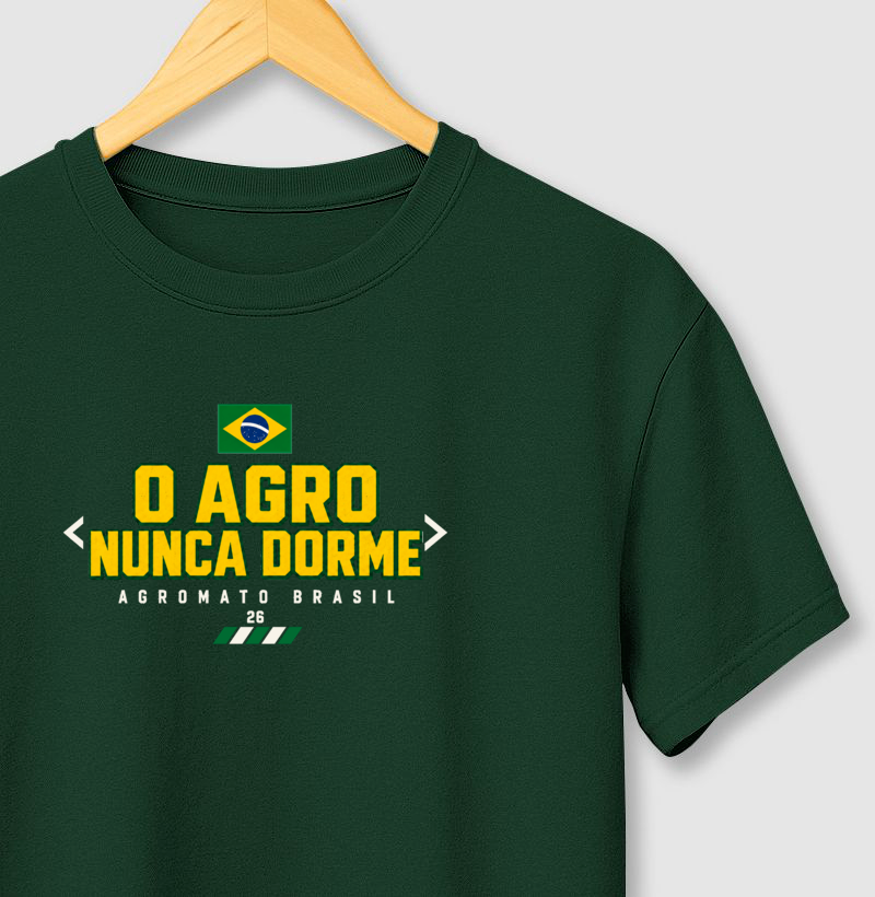 Camiseta O Agro Nunca Dorme - Imagem 3
