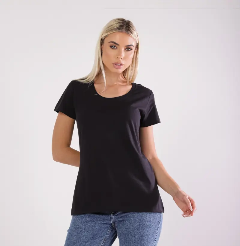 Camiseta básica em algodão - Feminino