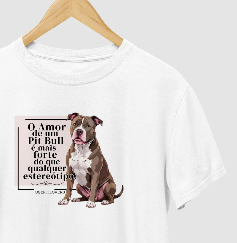 O AMOR DE UM PIT BULL É MAIS FORTE DO QUE QUALQUER ESTERIÓTIPO.