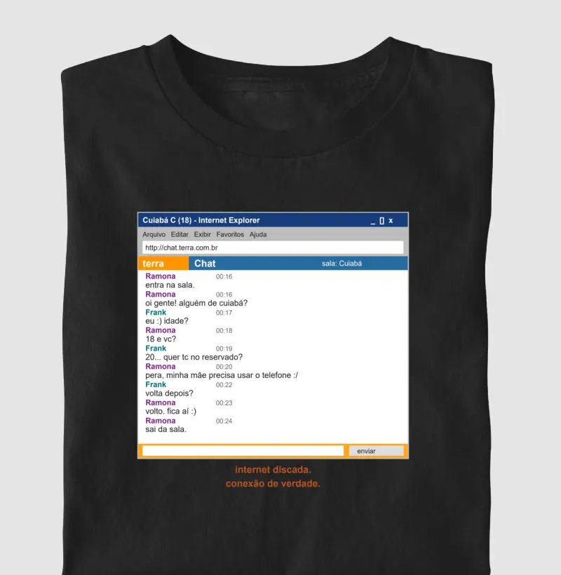 Camiseta "Pera, Minha Mãe Precisa Usar o Telefone" - Camiseta