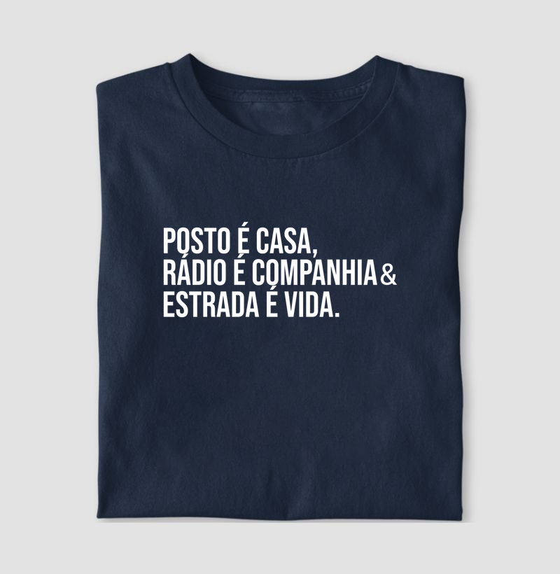 Posto é casa, rádio é companhia e estrada é vida.