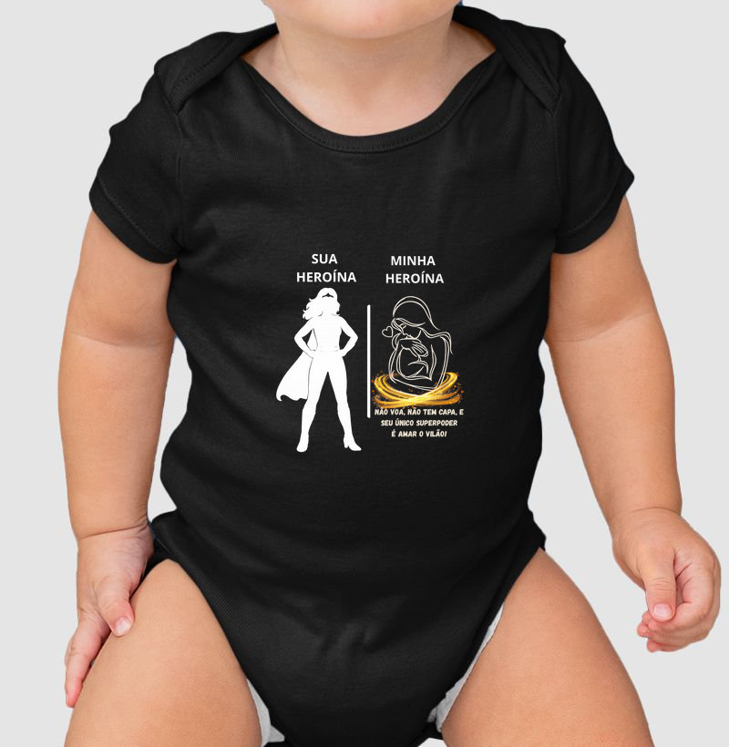 Mãe super heroína.