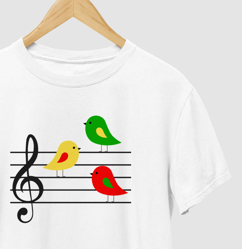 Três passarinhos na partitura