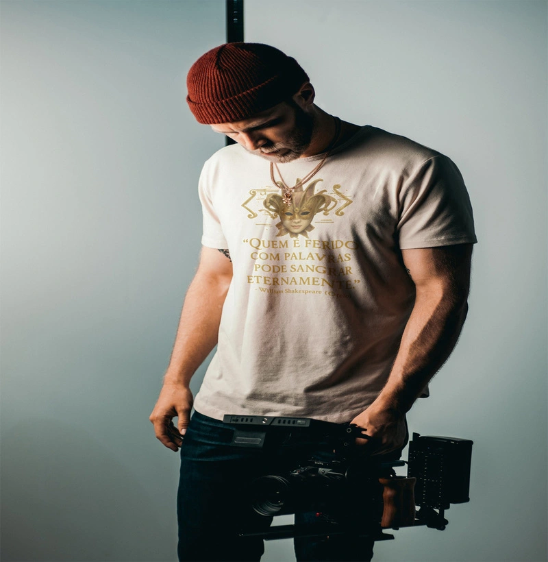 QUEM É FERIDO POR PALAVRAS PODE SANGRAR ETERNAMENTE