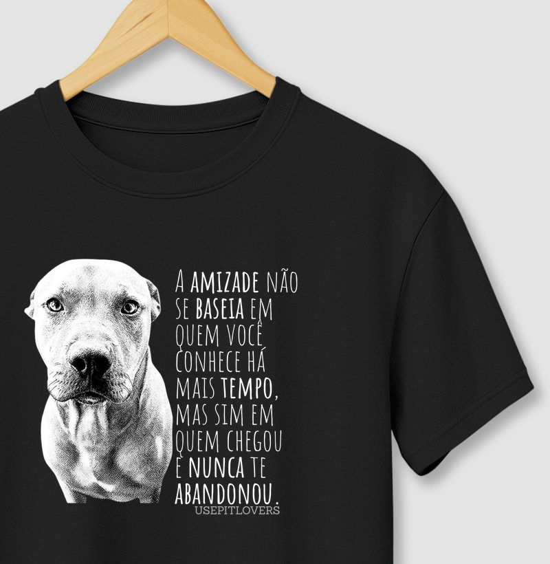 A amizade não se baseia em quem você conhece há mais tempo, mas sim em quem chegou  e nunca te abandonou.