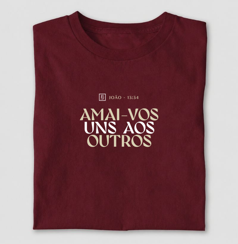 Camiseta Espírita Amai-vos Uns aos Outros