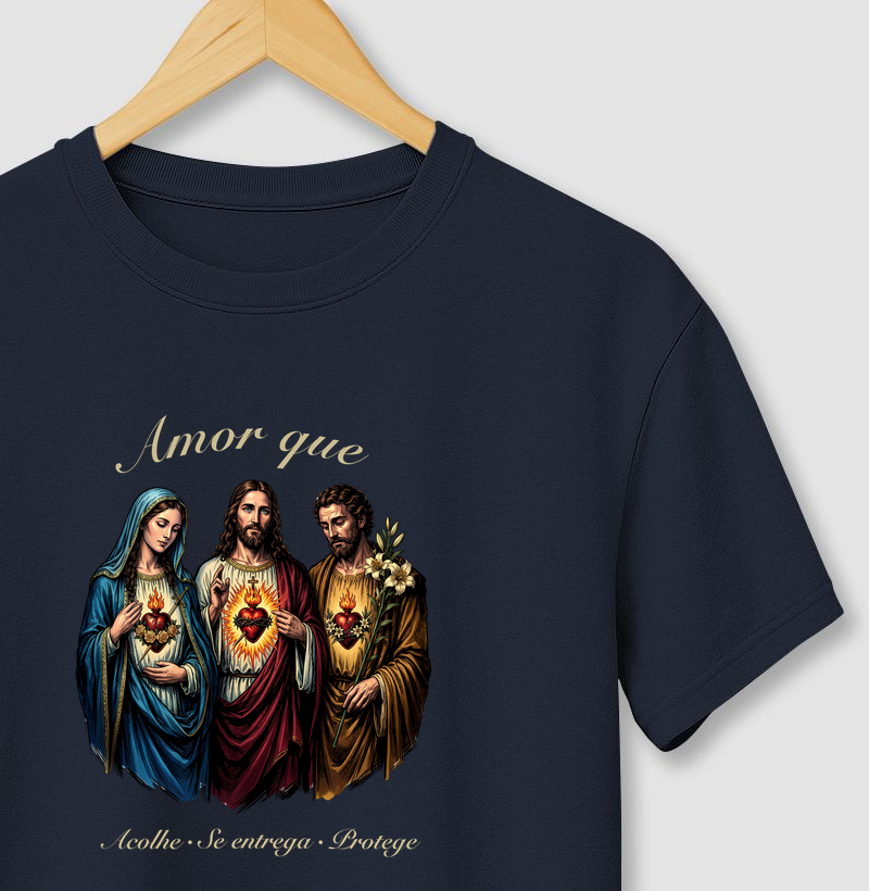 Três Sagrados Corações - Amor que acolhe,se entrega, protege