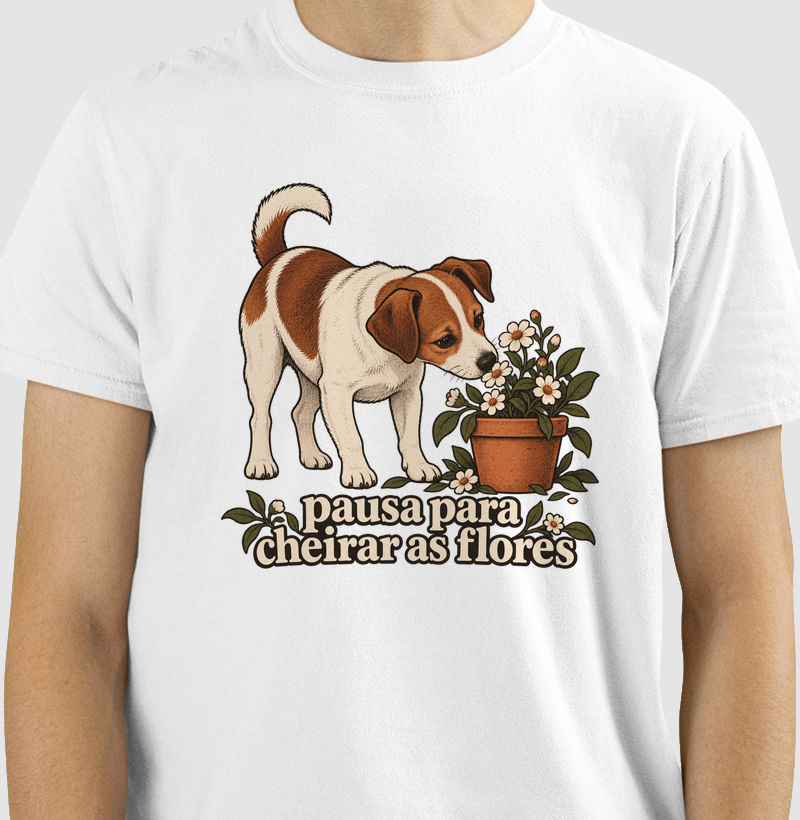 Camiseta Cachorro Flores "pausa para cheirar as flores" | Pelo & Pano