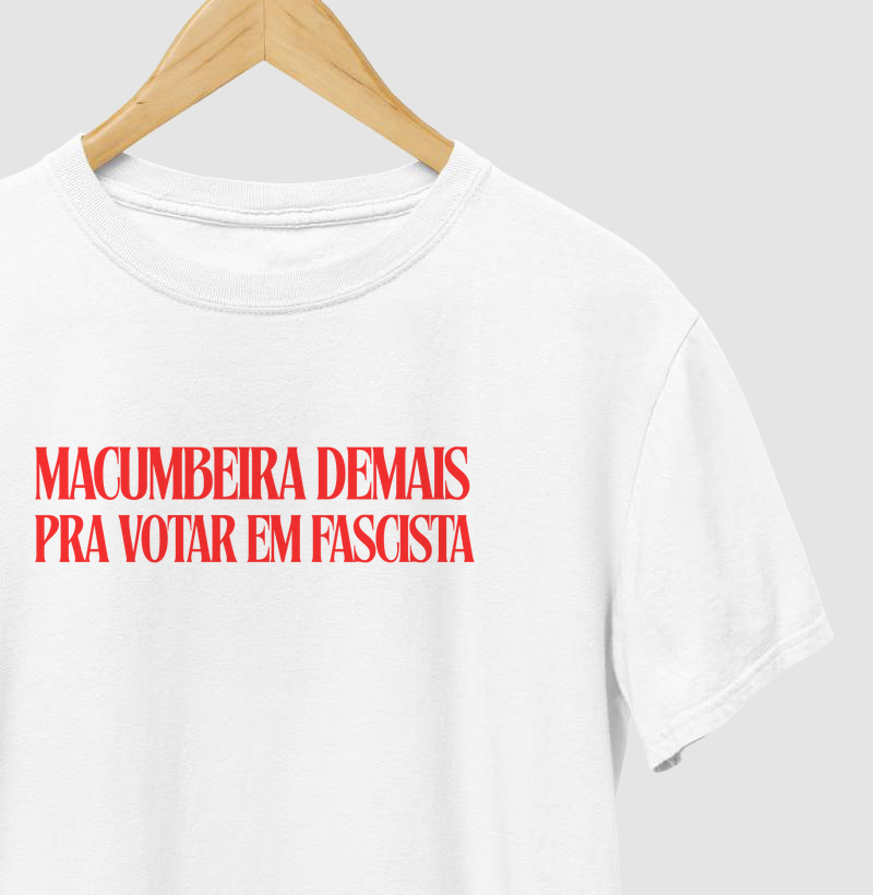 Macumbeira demais pra votar em fascista