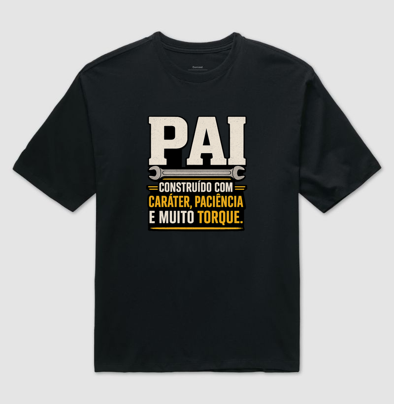 Pai construído com muito torque