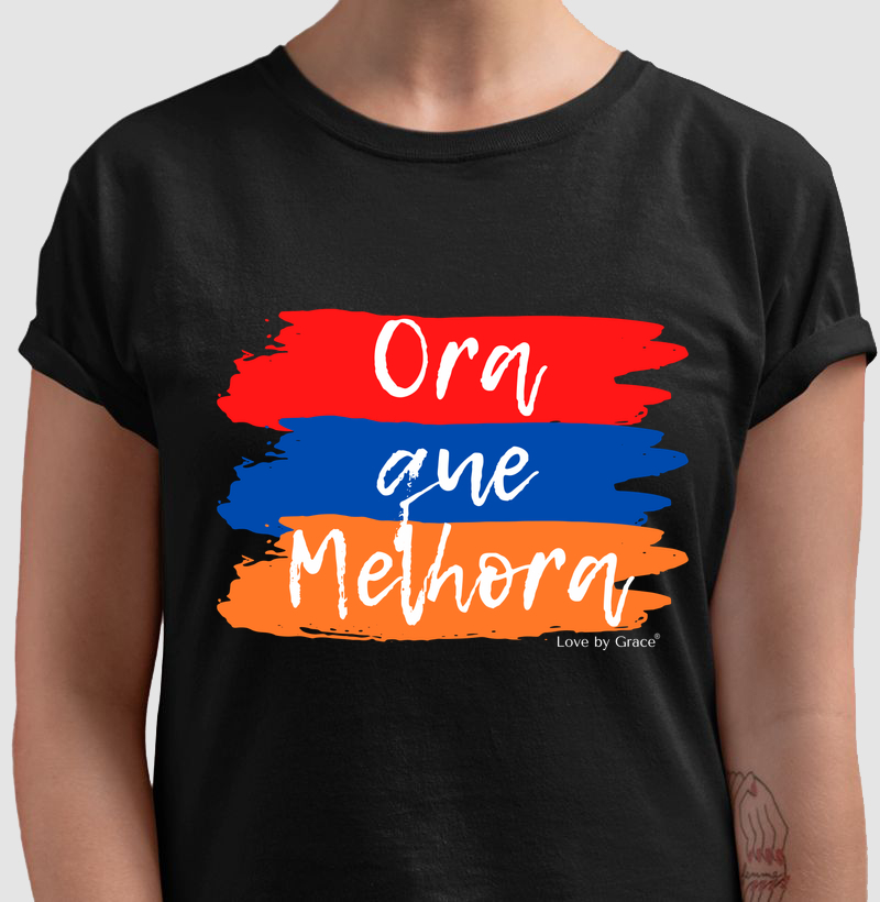 Camiseta Ora que melhora Tricolor