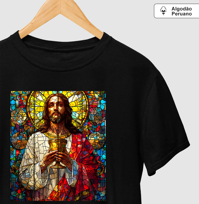 Camiseta Algodão Peruano Jesus Com Cálice
