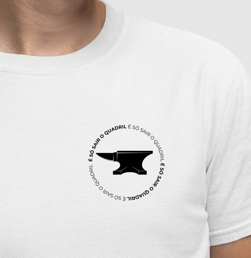 Camiseta Bigorna - É só sair o quadril