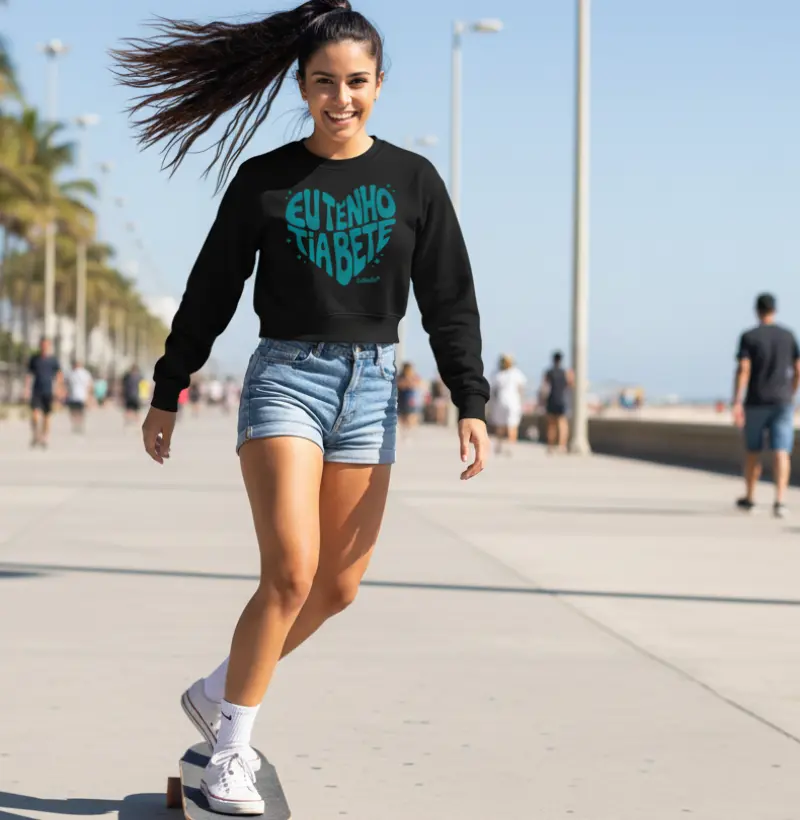 Moletom Cropped Feminino "Eu Tenho Tia Bete" - Tia Bete Veste