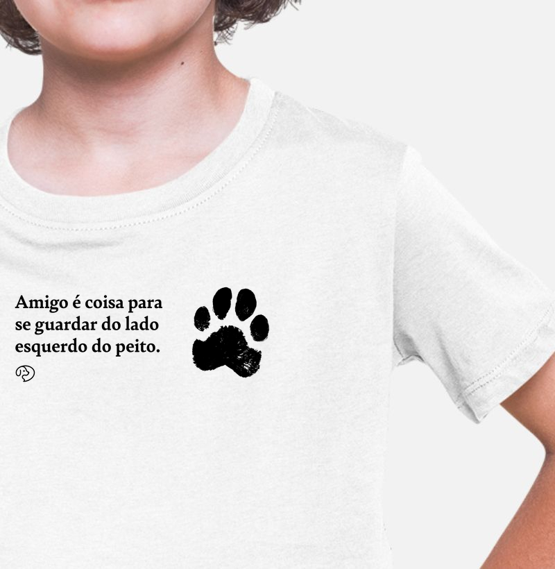 Amigo é coisa para se levar do lado esquerdo do peito.