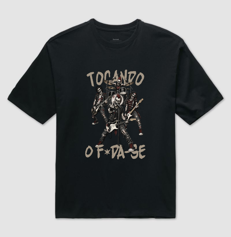 Tocando o f*da-se Caveiras - Camiseta Oversized