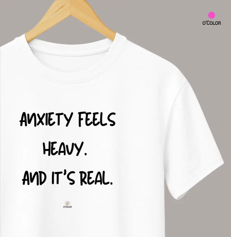 A ansiedade pesa. E é real.| Anxiety feels heavy. And it’s real. 