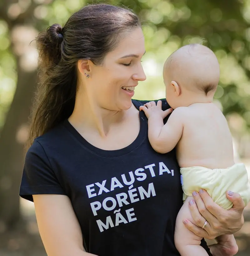 Exausta, porém mãe