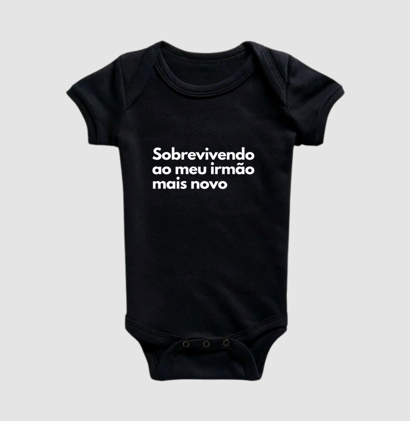 Sobrevivendo ao meu irmão mais novo (body bebê)