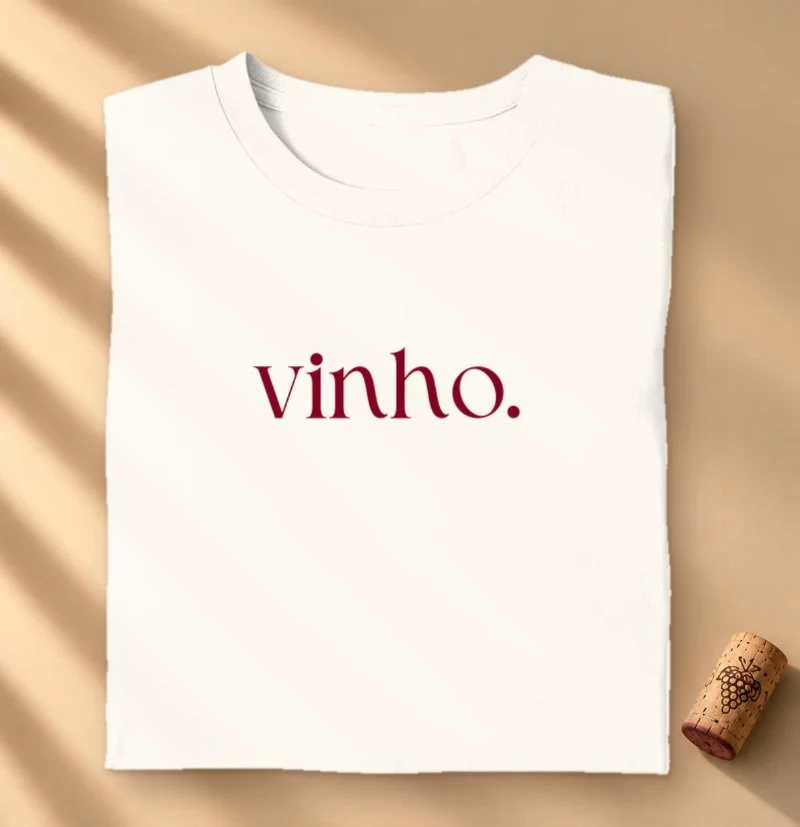 Camiseta Vinho.