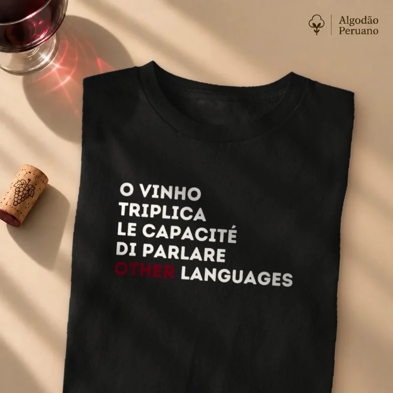 Camiseta O Vinho Triplica 