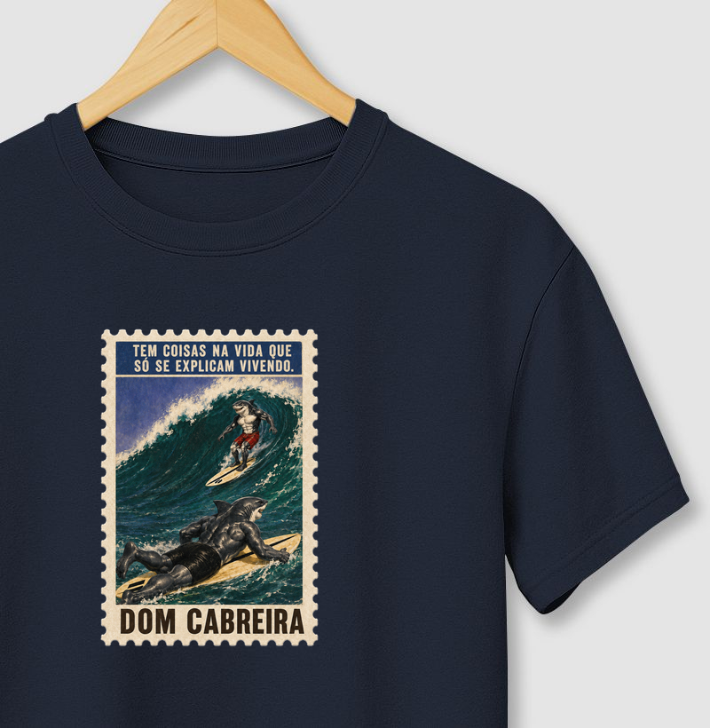 Camiseta Selo Vivendo a Vida do Surfe (masculina) - Camiseta