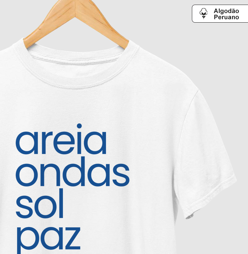 Areia, ondas, sol, paz