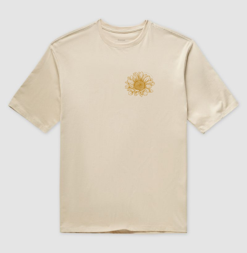 Camiseta Oversized - Flor do Sol