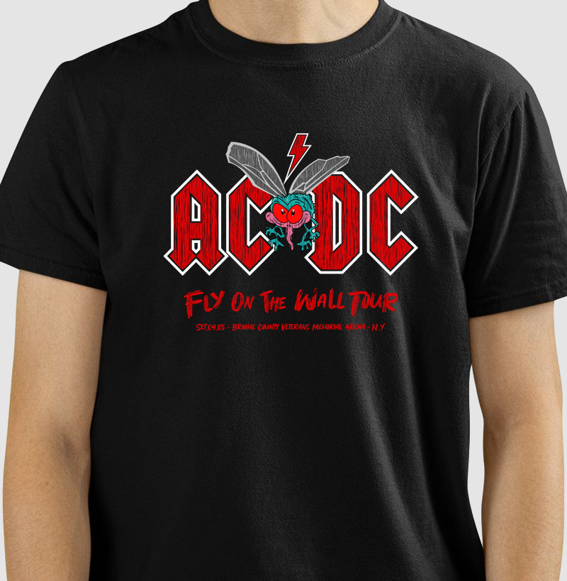 CAMISETA COM ESTAMPA AC/DC FLY ON THE WALL TOUR