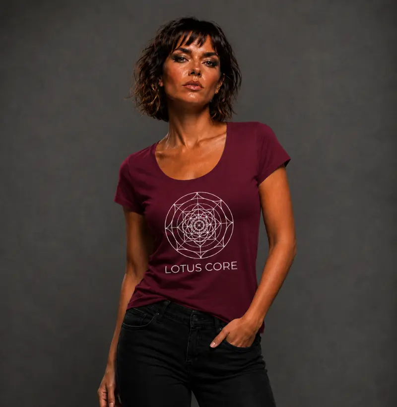 Camiseta Lotus Core — Estampa Branca