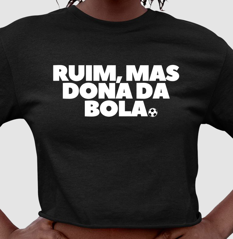 Dona da bola cropped
