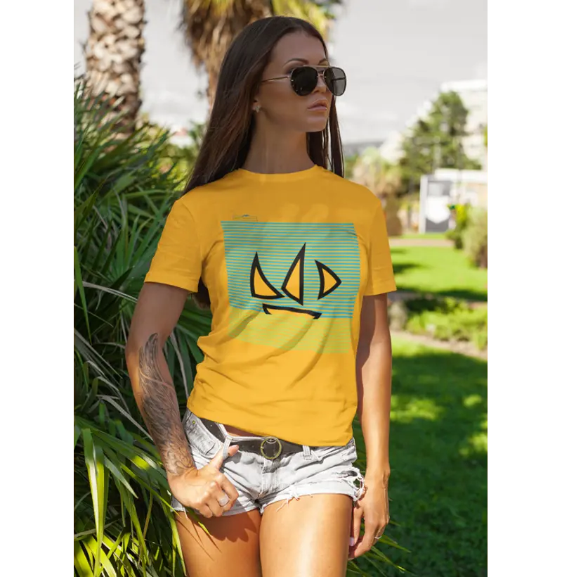 Camiseta Clássica BARQUINHO II